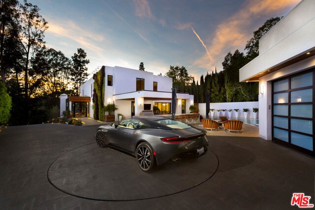 Foto principal - 1060 Woodland Dr
