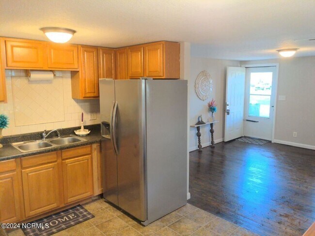 Foto del edificio - 902 E 13th St