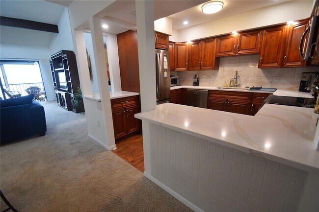 Foto del edificio - 1503 Clower Creek Dr