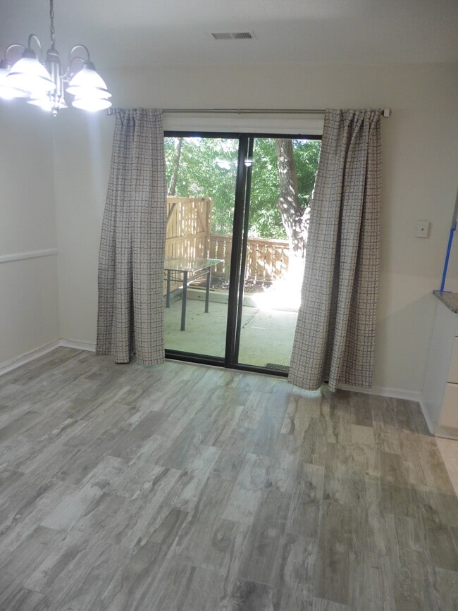 Dinning Room - 4257 Lake Ridge Dr