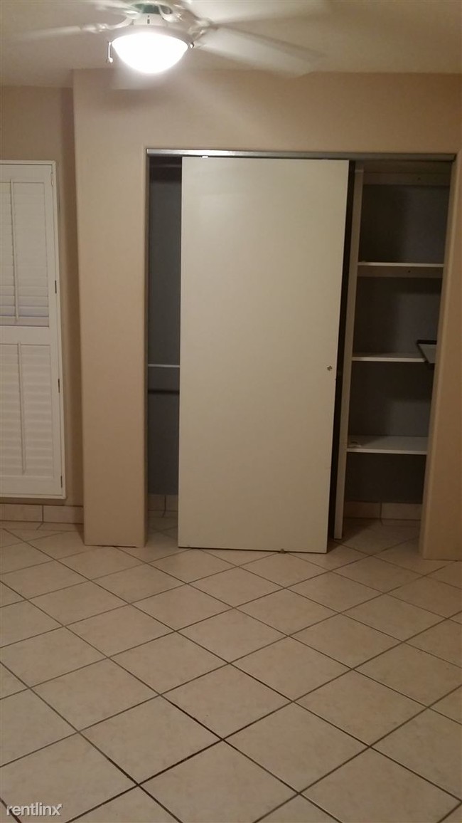 Foto del edificio - 3828 N 32nd St