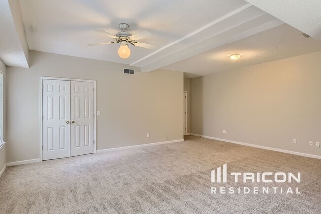 Building Photo - 219 Cobblestone Cove