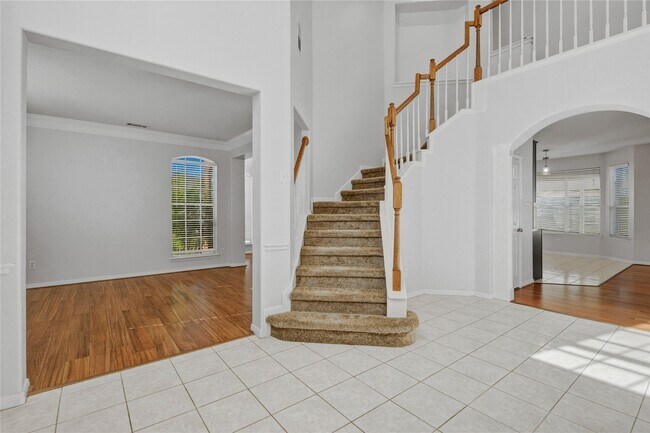 Foto del edificio - 1742 Country Club Cove Dr