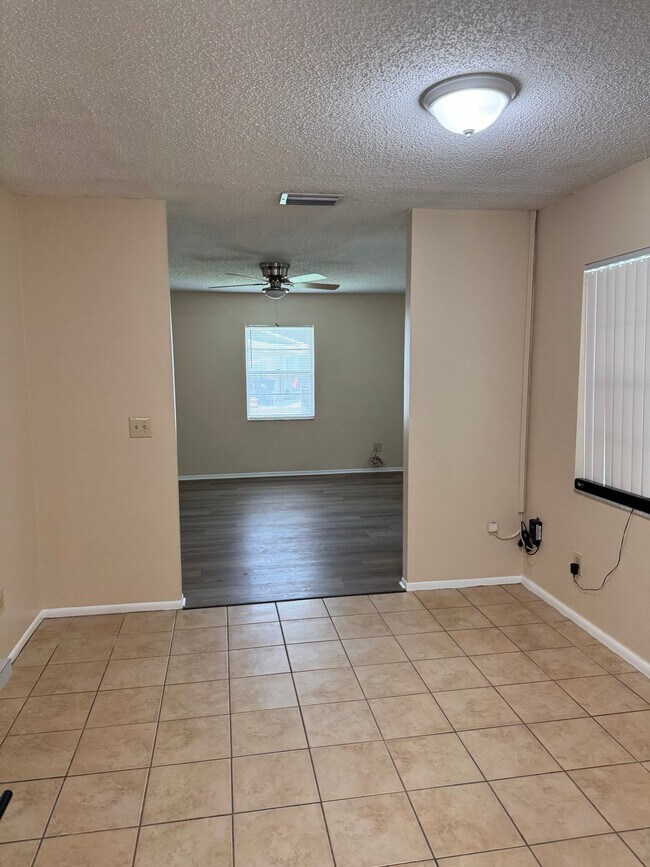 Foto del edificio - 5516 41st St E