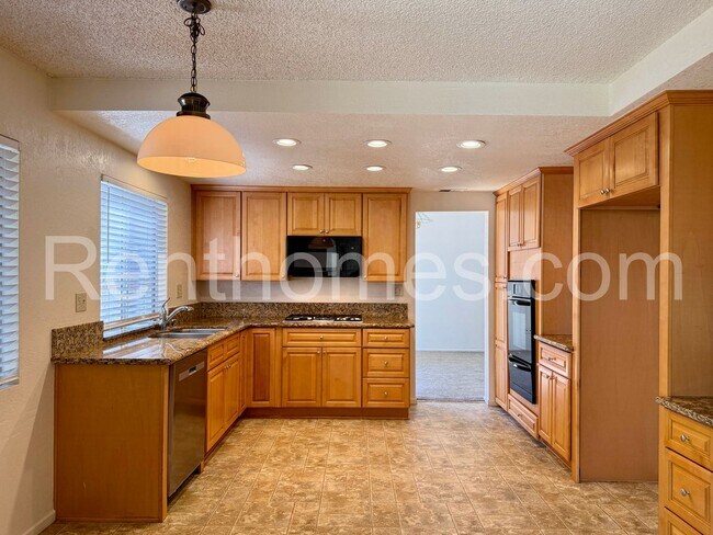 Foto del edificio - 10515 Carrington Dr