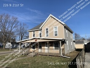 Building Photo - 226 N 21st St