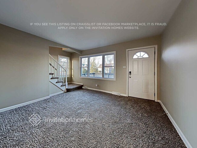 Building Photo - 9307 Nordica Ave