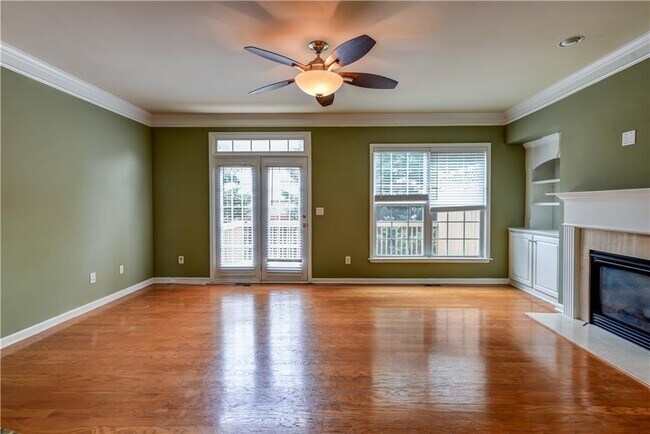 Foto del edificio - 6173 Briggs Way