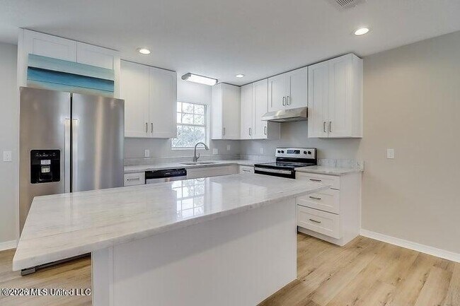 Foto del edificio - 912 Maple St