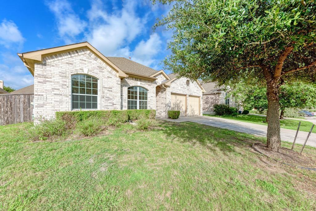 13513 Green Lodge Ct, Manor, TX 78653 House for Rent in Manor, TX