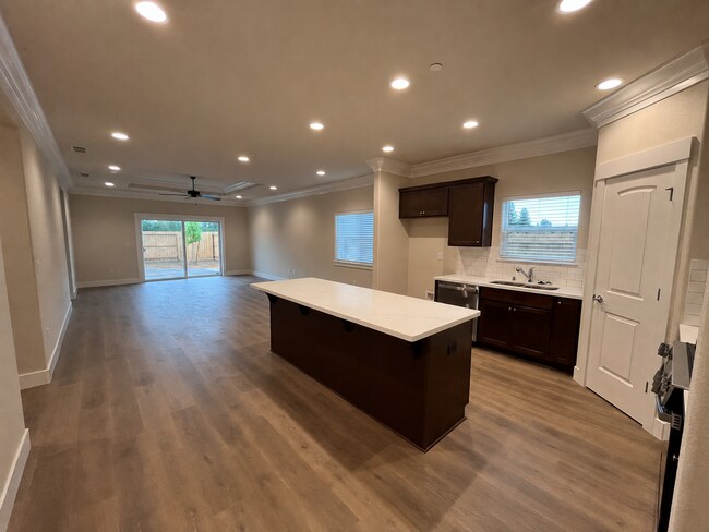 Building Photo - New build in Shastina Ranch Subdivision