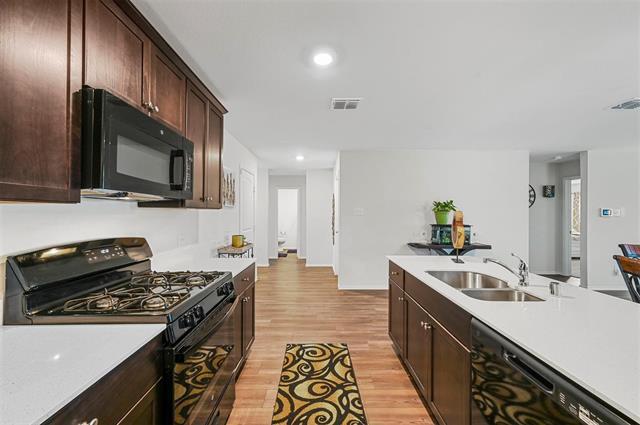 Building Photo - 1523 Avery Pointe Dr