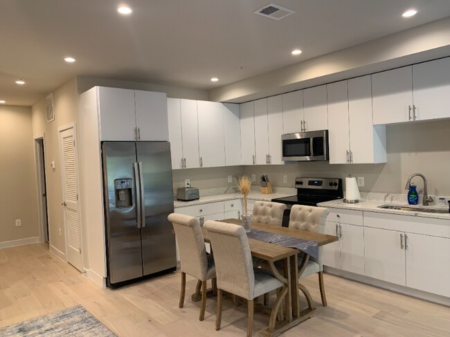 Photo - 2512 Elvans Rd SE Apartment