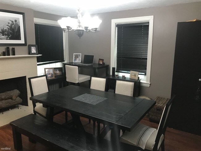 Foto del edificio - 4 br, 2.5 bath House - 517 Roslyn Pl