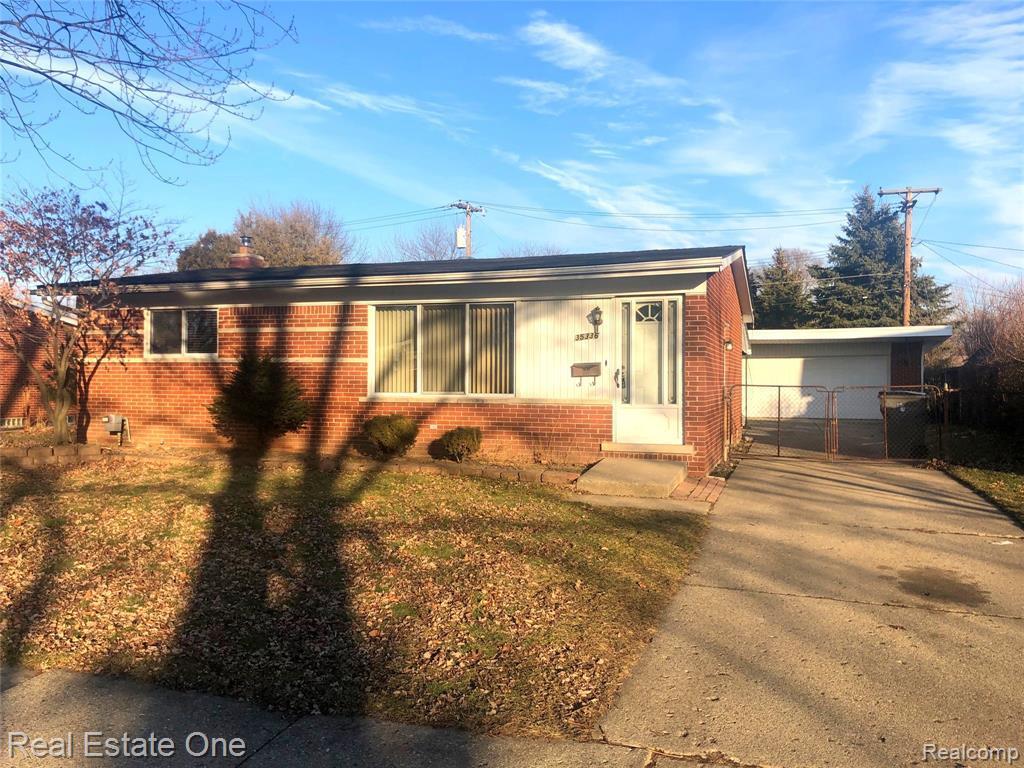 Primary Photo - 35336 Marrocco St