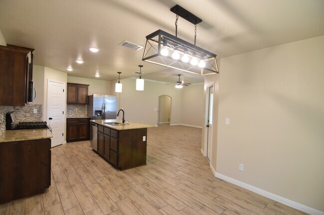 Foto del edificio - 2723 Torino Reale Ave