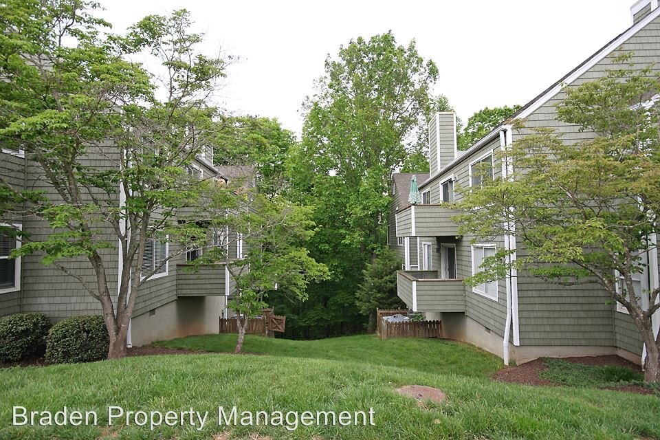 Foto principal - 3 br, 2 bath House - 1280 Clifden Greene