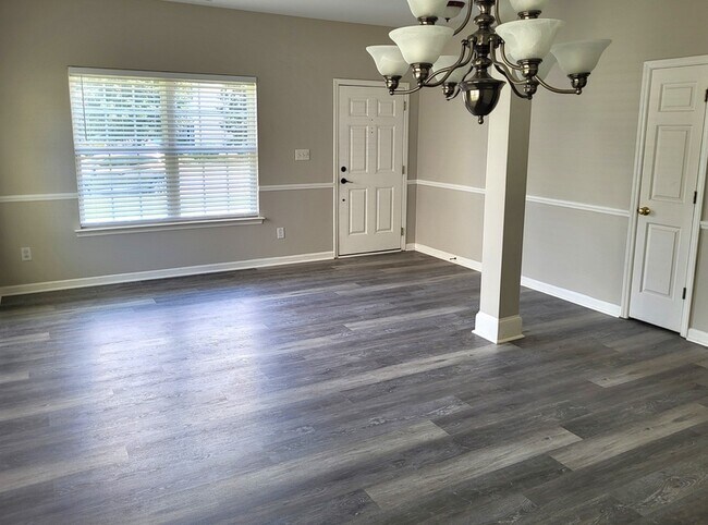 Building Photo - 413 Diversity Way