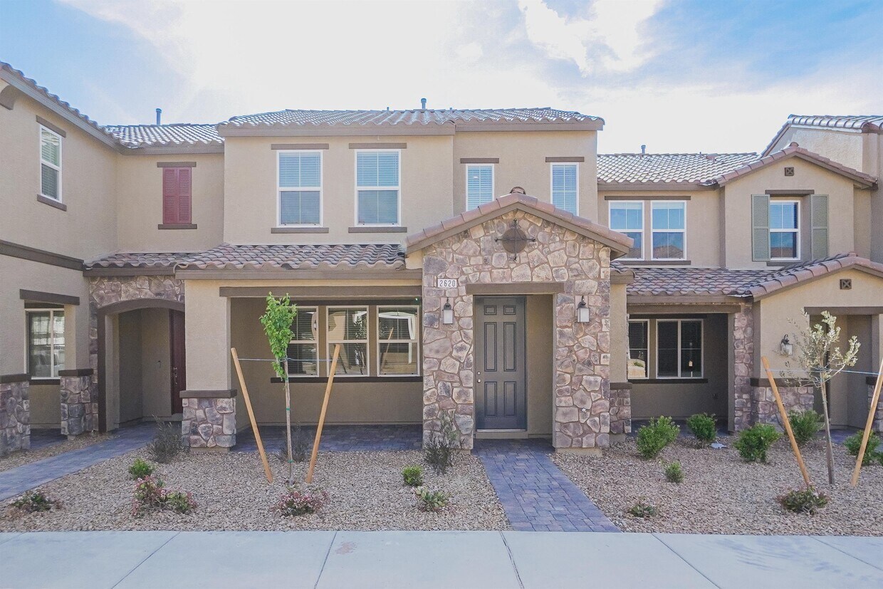 2620 Estremoz St, Henderson, NV 89044 House Rental in Henderson, NV