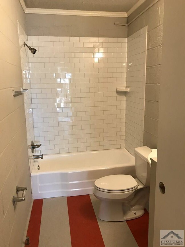 Foto del edificio - 205 Little St