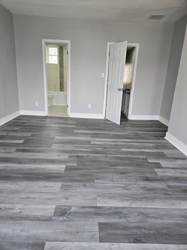 Foto del edificio - Spacious Germantown 3BD/3BA