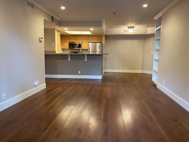 Foto del edificio - 2530 Oak Rd