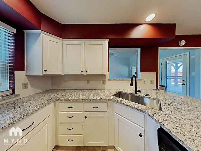 Foto del edificio - 1607 Boardwalk Ct