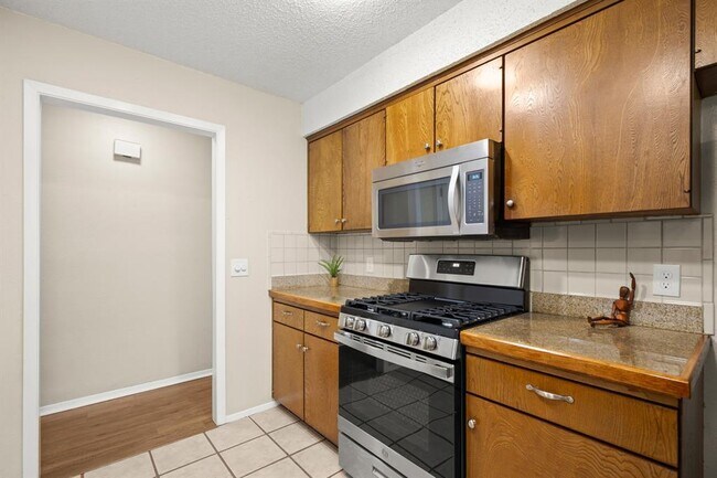 Foto del edificio - 10703 Parkfield Dr