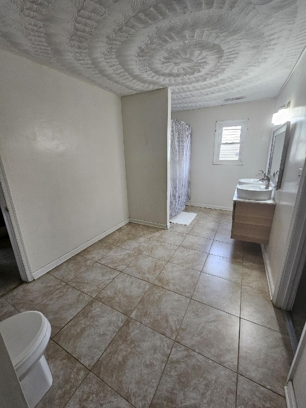 Photo - 2929 Hilton Ave House