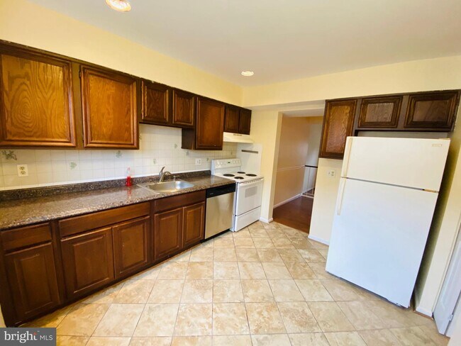 Foto del edificio - 1945 Mariner Ln