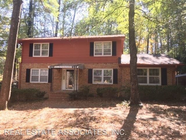 Primary Photo - 4 br, 2.5 bath House - 2323 Cardinal Drive
