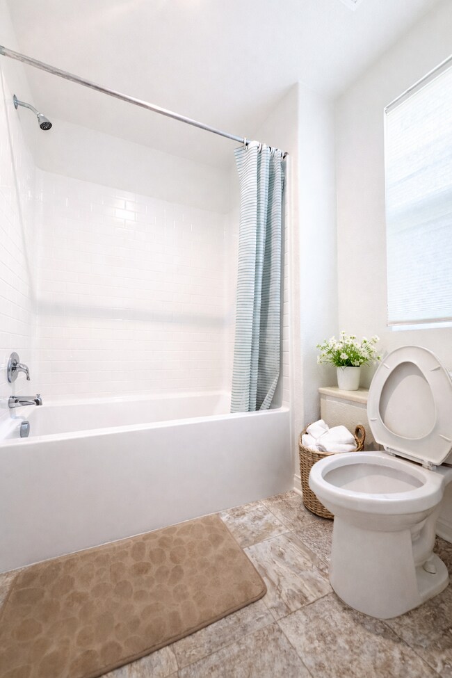 Foto del edificio - 21171 Broken Stone Ct