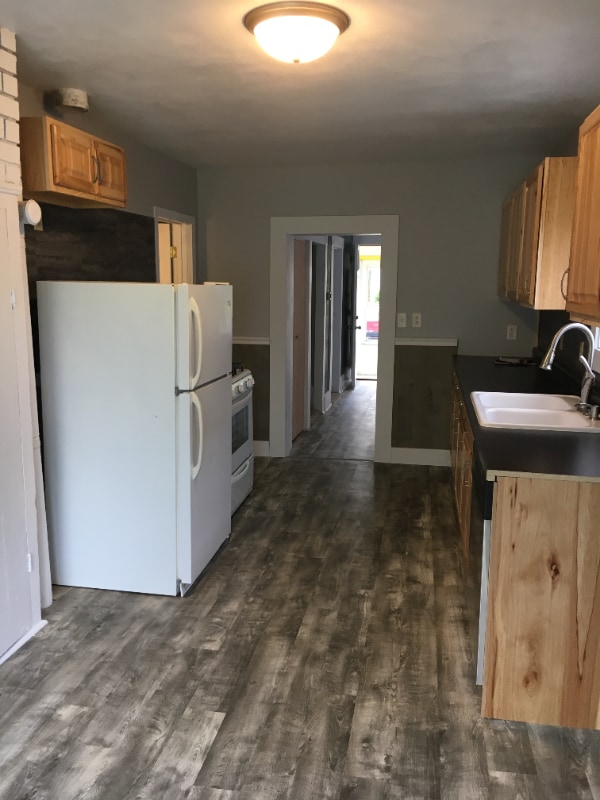 Building Photo - 2524 17th St S