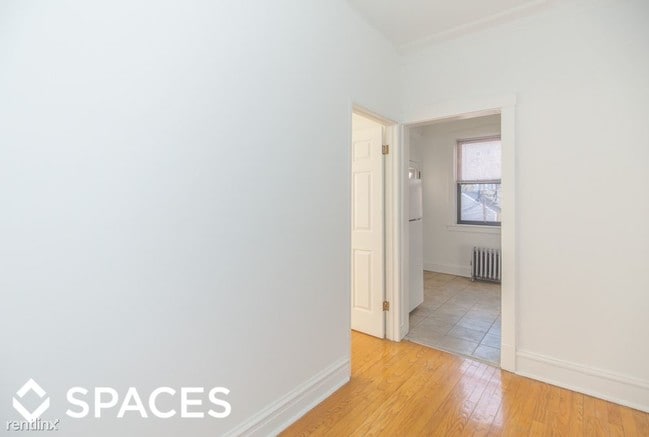 Building Photo - 2 br, 1 bath  - 533 W Aldine Ave 2W