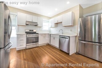 Building Photo - 31 Champney St