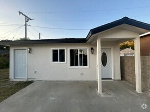 Building Photo - 14715 Flomar Dr