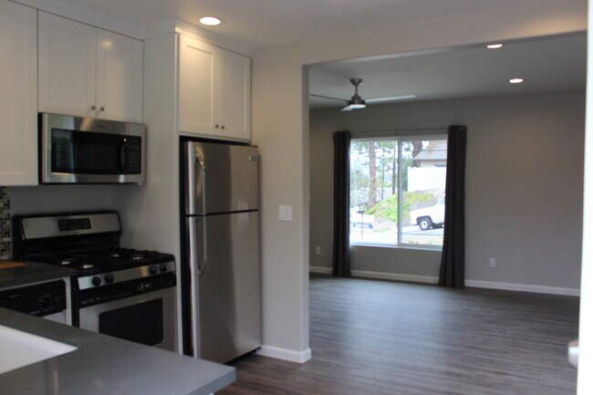 Foto del edificio - 7045-7045 Saranac St