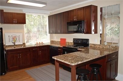 Building Photo - 270 Riggs Dr
