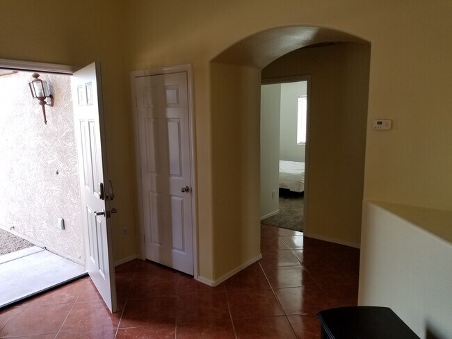Foto del edificio - 11829 W Mauna Loa Ln