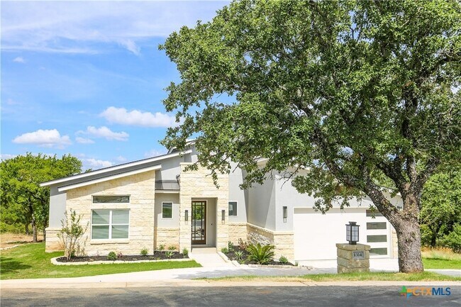 Foto del edificio - 1314 Clayton Nolen Dr