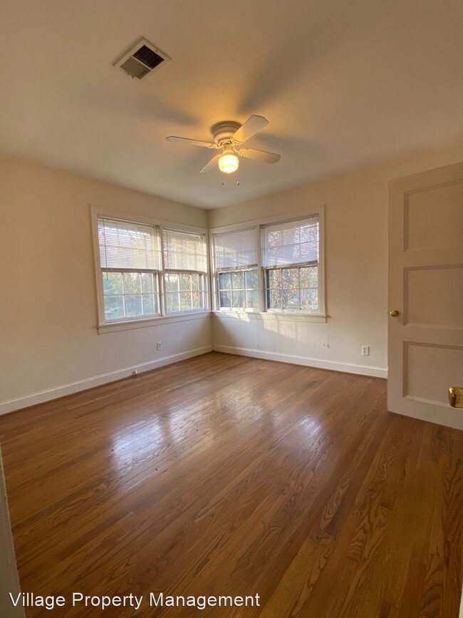 Building Photo - 2 br, 1 bath House - 3421 Richards St unit b