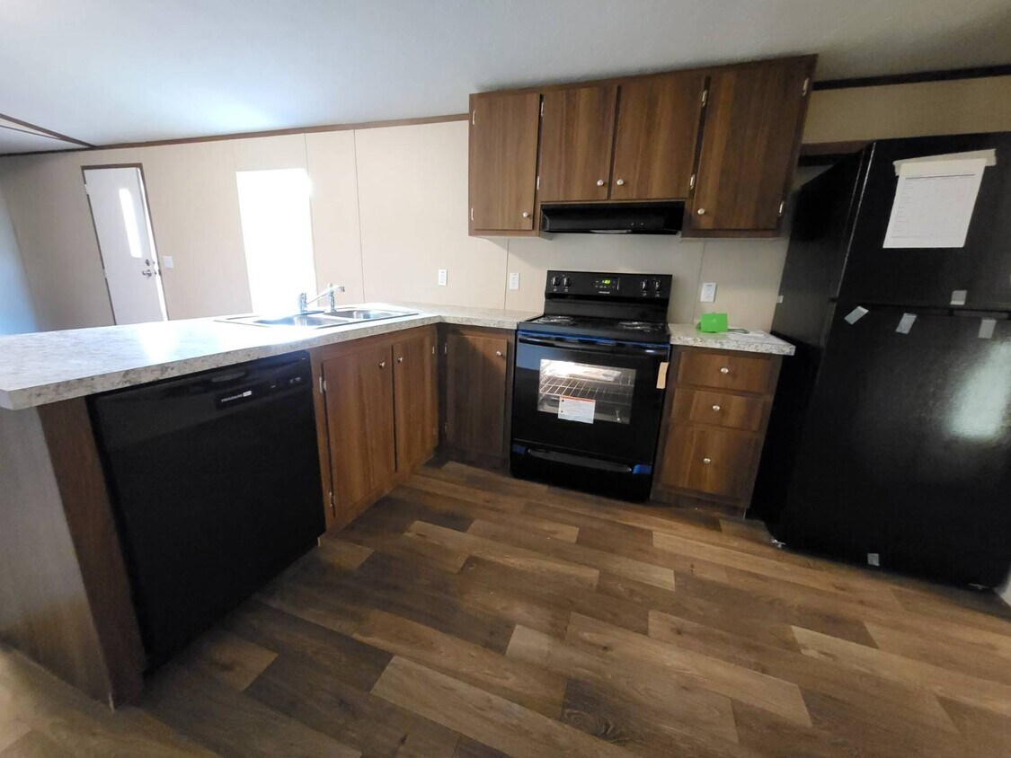 Foto del edificio - 9600 Jeff Hamilton Rd