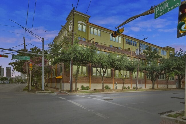 Foto del edificio - Modern Industrial Loft in EADO