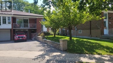 Building Photo - 12 Fairglen Ave