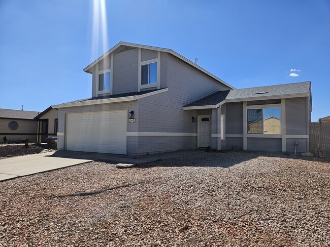 Building Photo - 5861 N Moonbrook Rd