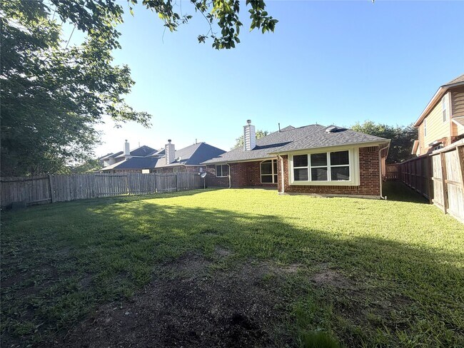 Foto del edificio - 21411 Venture Park Dr
