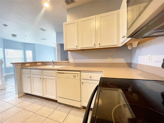 Foto del edificio - 2388 Grand Central Pkwy