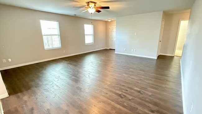 Building Photo - 144 Sagebrook Dr