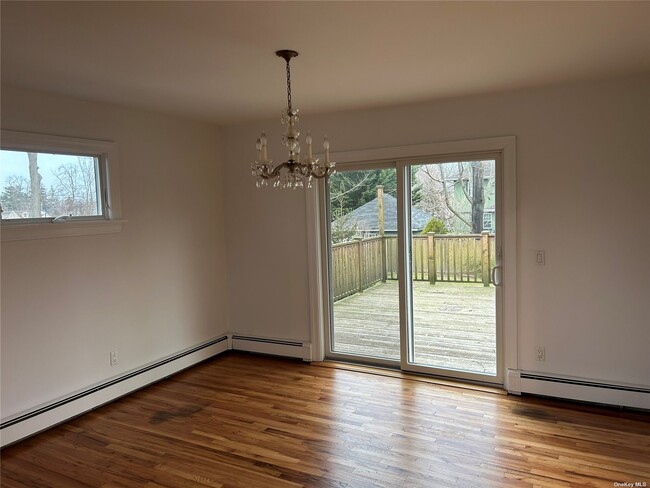 Building Photo - 10 Seafield Ln