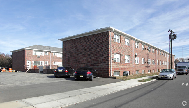 197 Parker Ave - Manasquan Village Apartments